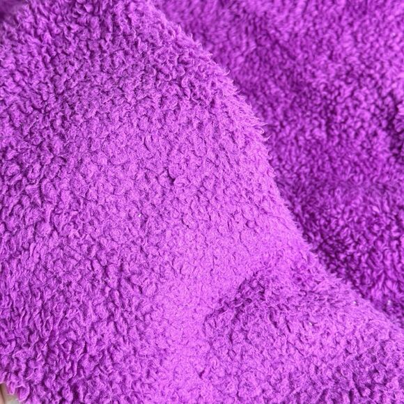 Calvin Klein Performance Women's M Long Sleeve‎ Cropped Purple Sherpa Pullover - Picture 10 of 10